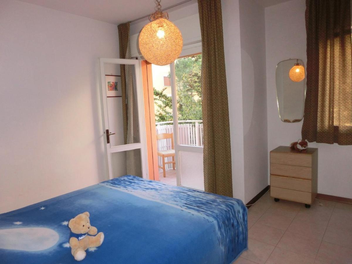 Nice Two-Bedroom Apartment 150M From The Beach 비비오네 외부 사진